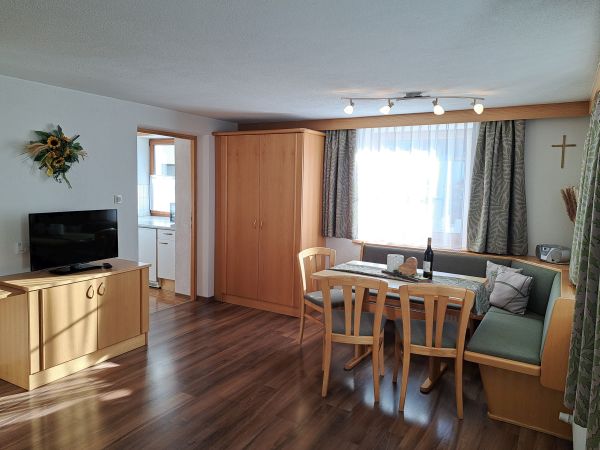 haus klapeer appartement nauders bergblick